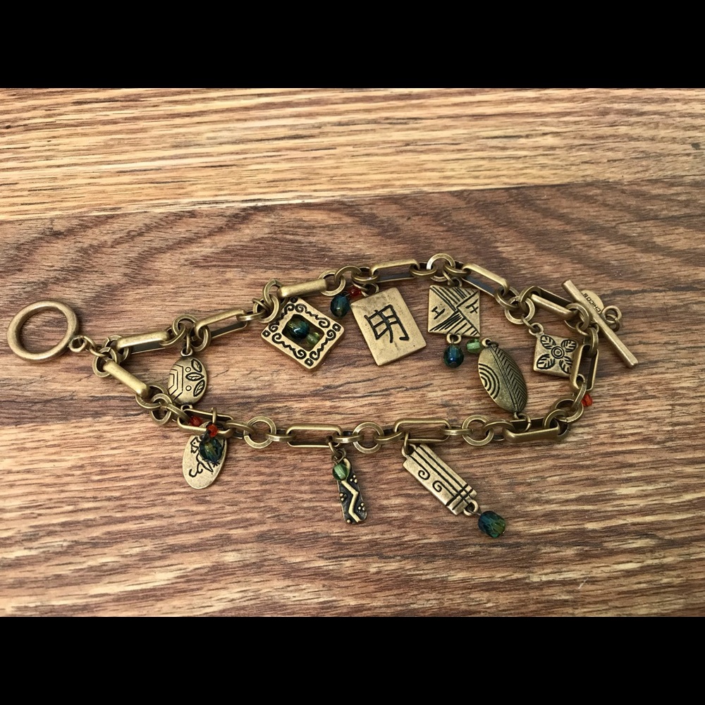Lovely Chico’s Charm Bracelet - Picture 6 of 9